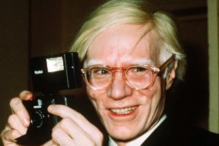 Andy Warhol avait utilisé une photographie de Prince par Lynn Goldmith pour en faire un usage "commercial", selon la Cour suprême (archives):